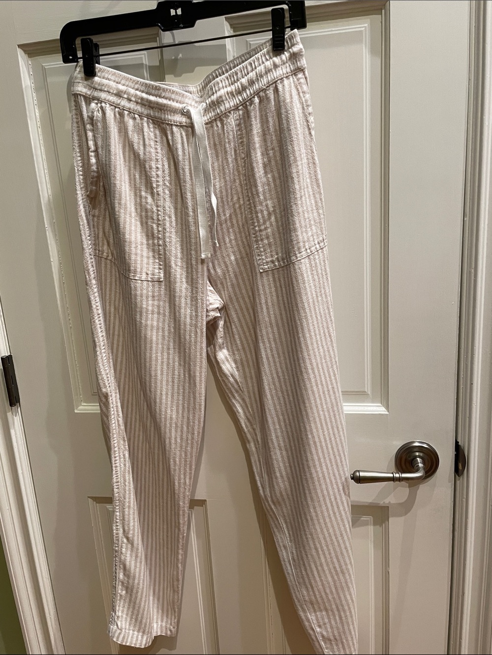 Nautica White and Beige Stripe Pants
With Draw String Waist Size S